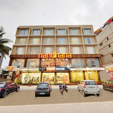 Hotel La Sara Gateway Kammasandra Exterior foto